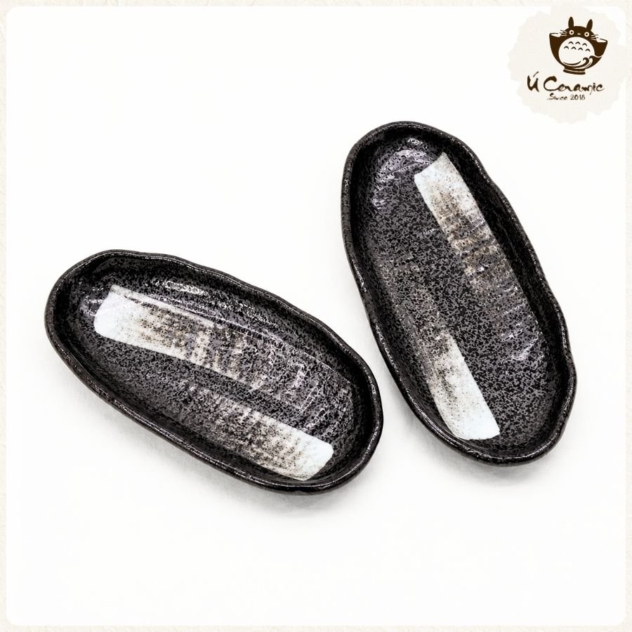 DĨA OVAL UC142VC