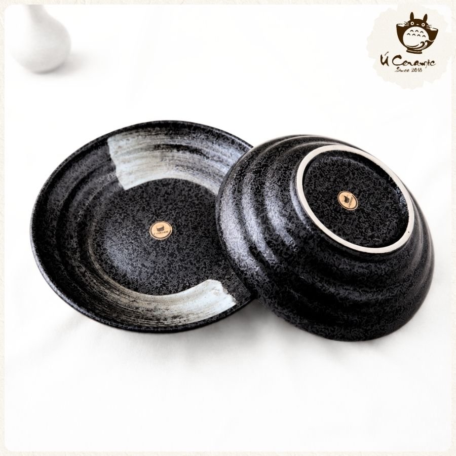 Dĩa Tròn Đen Vệt Cọ UC343VC (3)